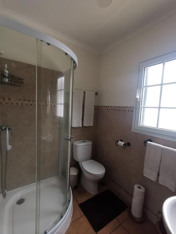 Homestay Casa Palmeiras Sao Vicente Ferreira