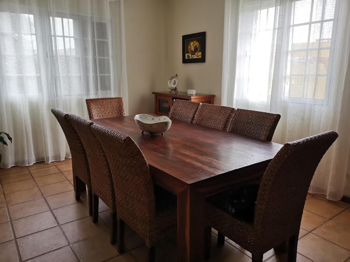 Casa Palmeiras Sao Vicente Ferreira